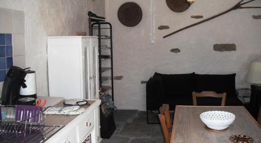 Le Clos D'Albray - Chambres D'Hotes Et Gite Comps-la-Grand-Ville Room photo